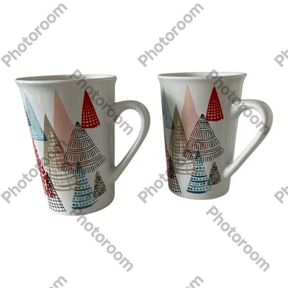 Starbucks 2018 Holiday Christmas Tree Tall Coffee Tea Mug  Cup 11 Oz  Set Of 2 - Picture 1 of 5